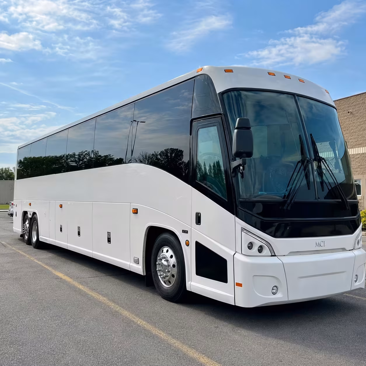 fall river charter bus rentals for battleship cove field trips