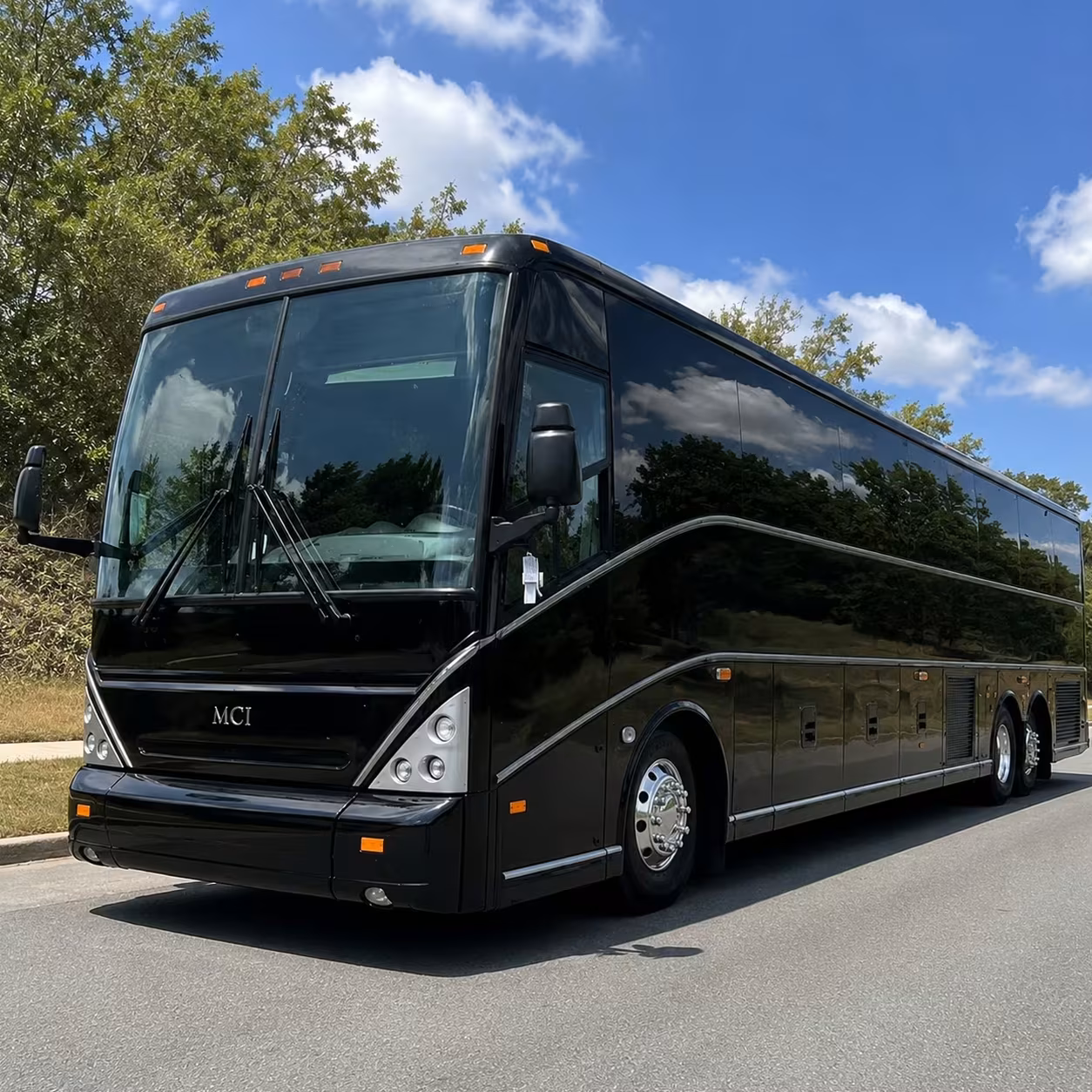 fall river charter bus rentals to the xfinity center