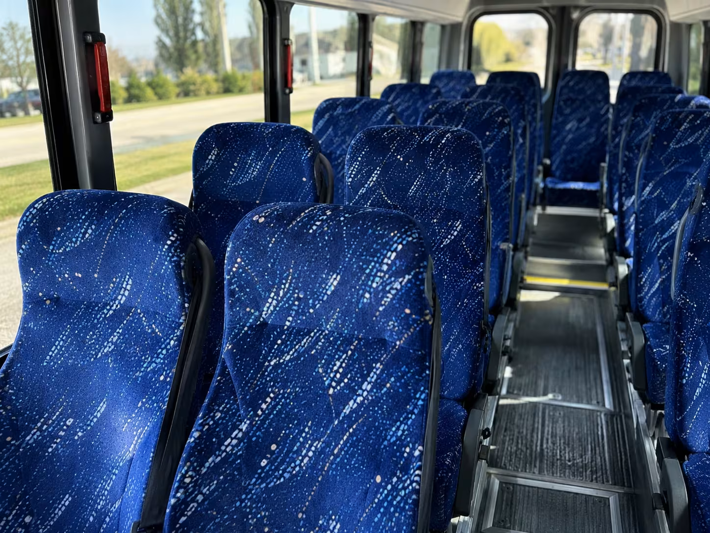 fall river minibus rentals for the narrows center and smaller venues