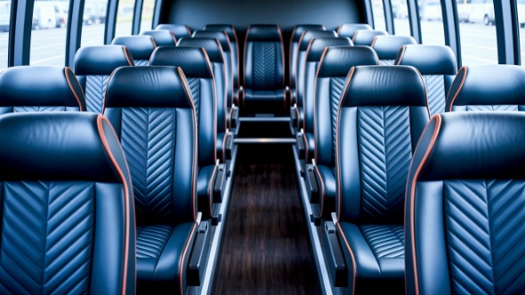 fall river 30 passenger minibus rental